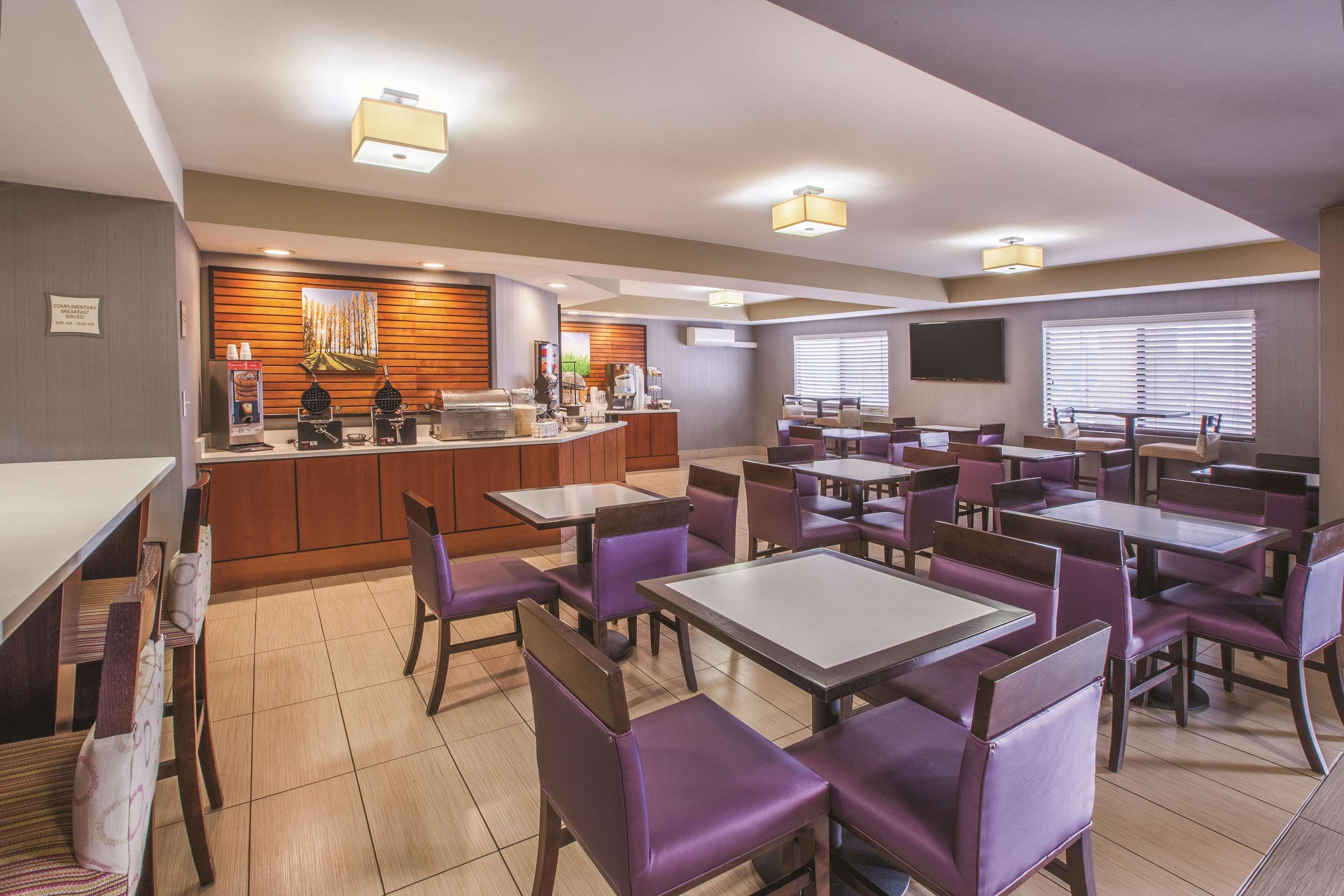 La Quinta By Wyndham Erie