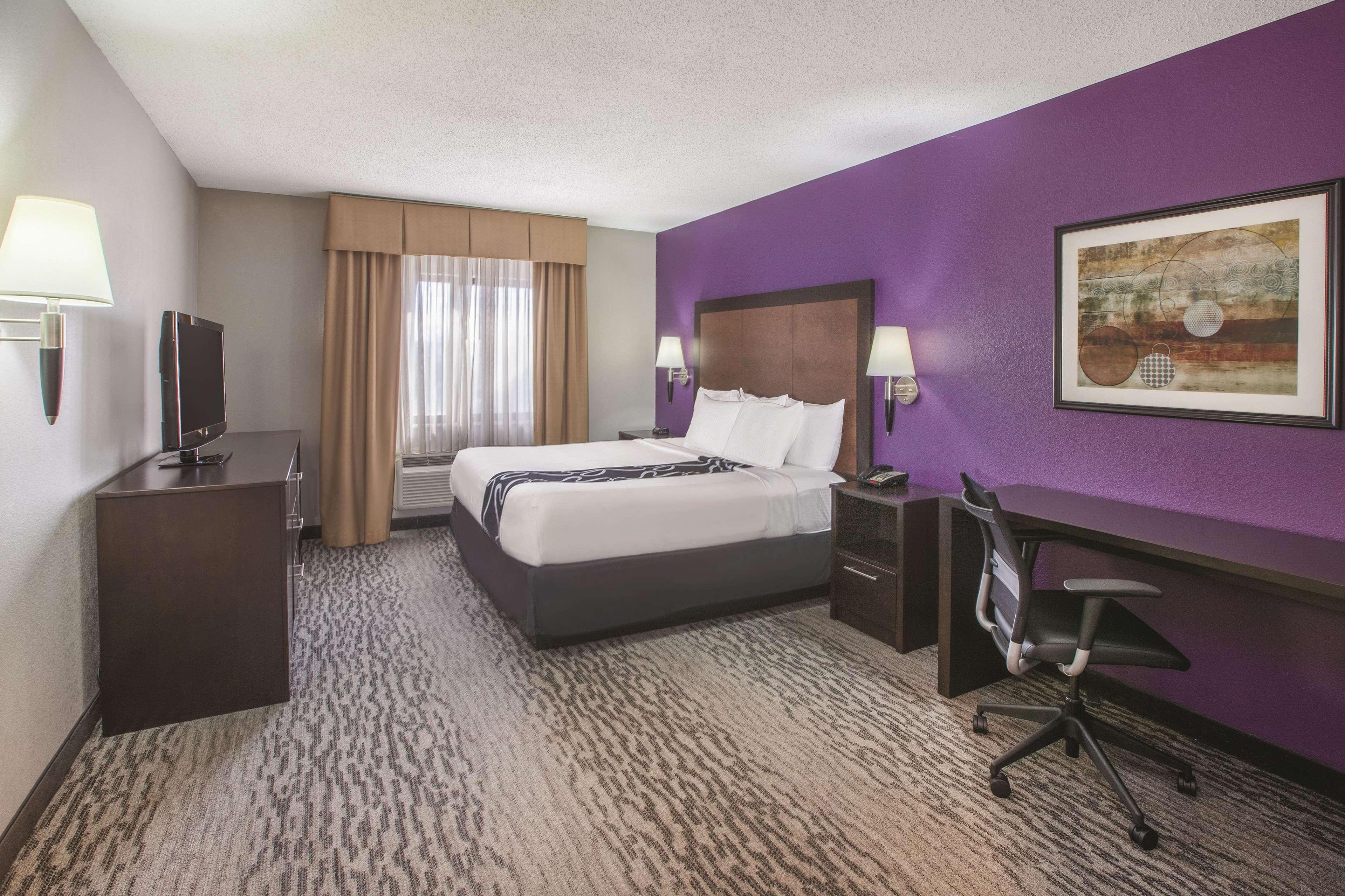 La Quinta By Wyndham Erie Hotel Kearsarge